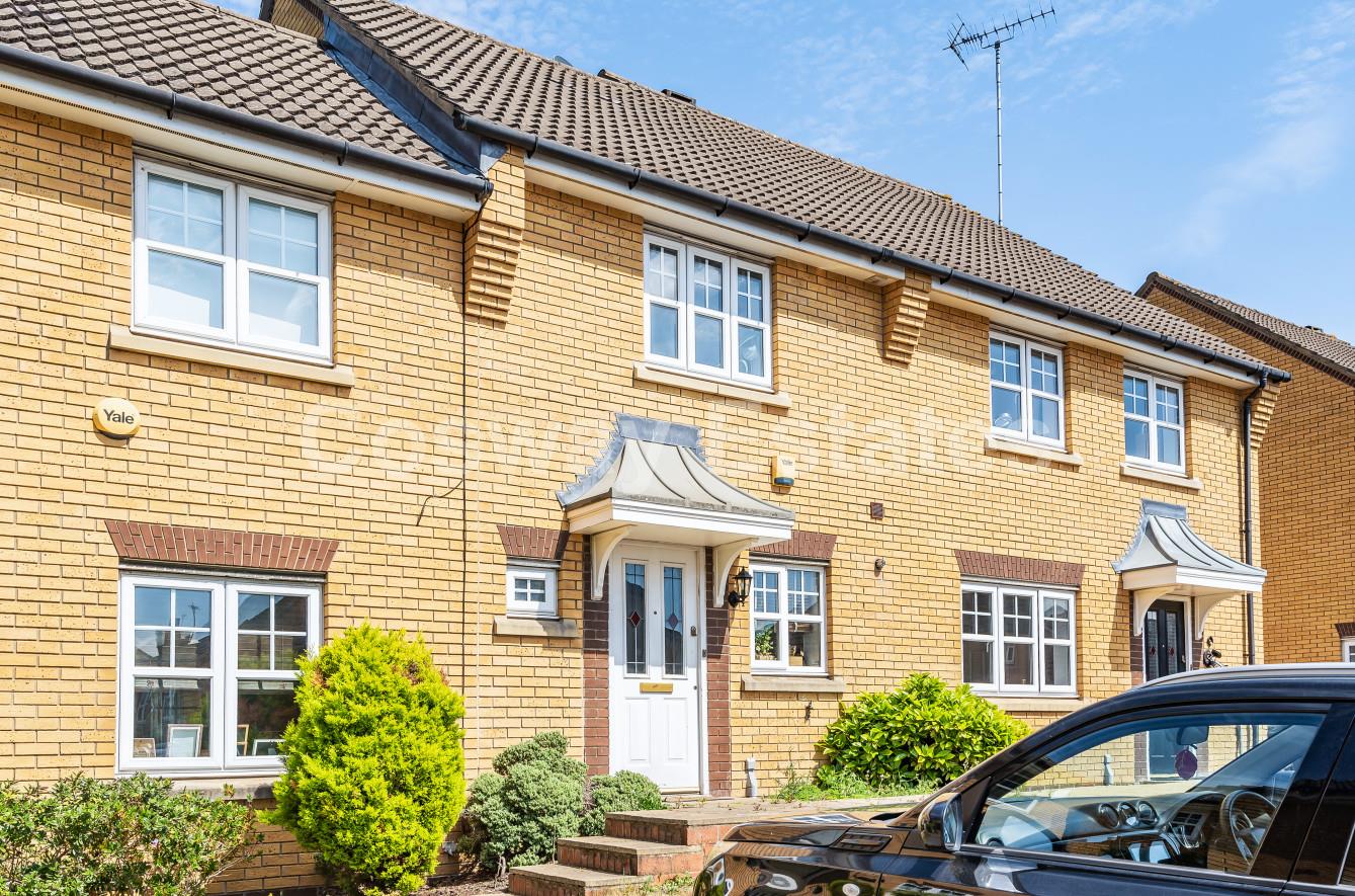 Tiverton Way, Mill Hill